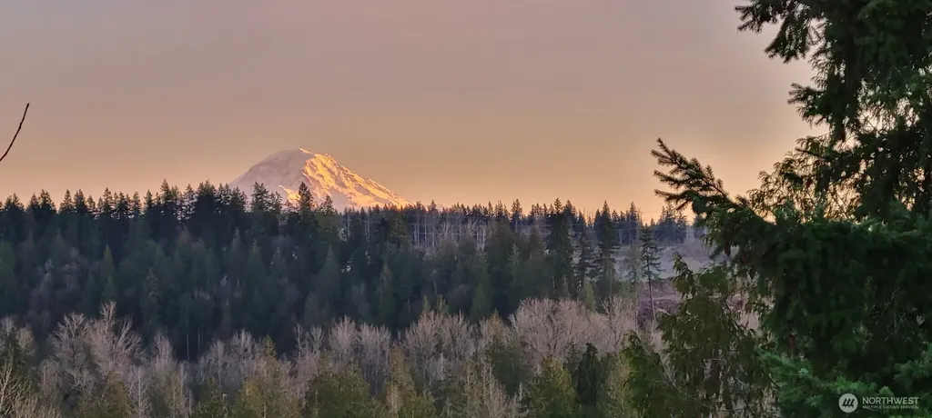 2540 Forest Ridge Drive SE Auburn WA 98002