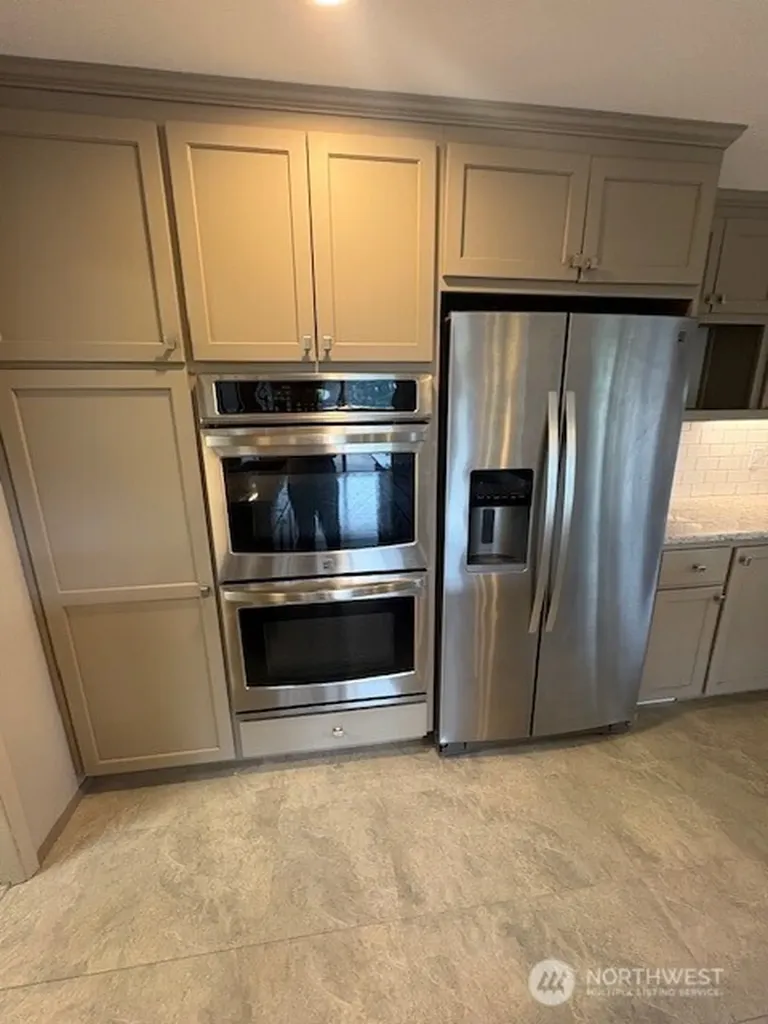 2540 Forest Ridge Drive SE Auburn WA 98002