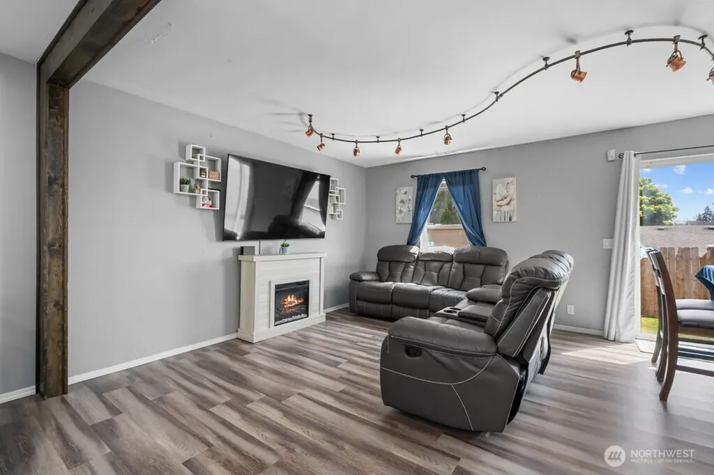 10426 196th E Graham WA 98338