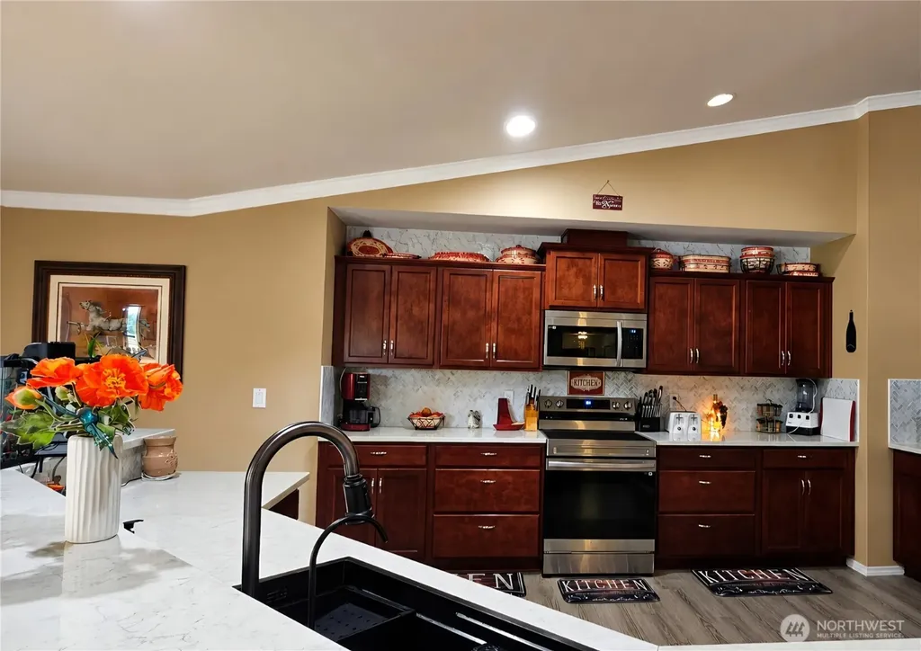 3652 Pennsylvania Street Longview WA 98632