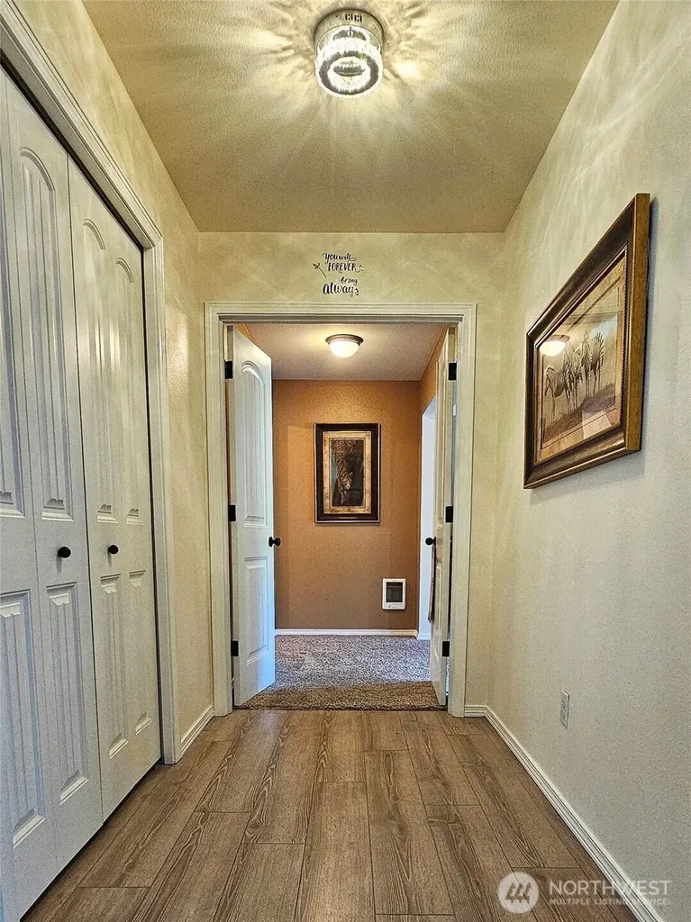 3652 Pennsylvania Street Longview WA 98632