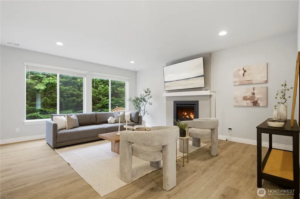 6331 SE 5th Place Renton WA 98059