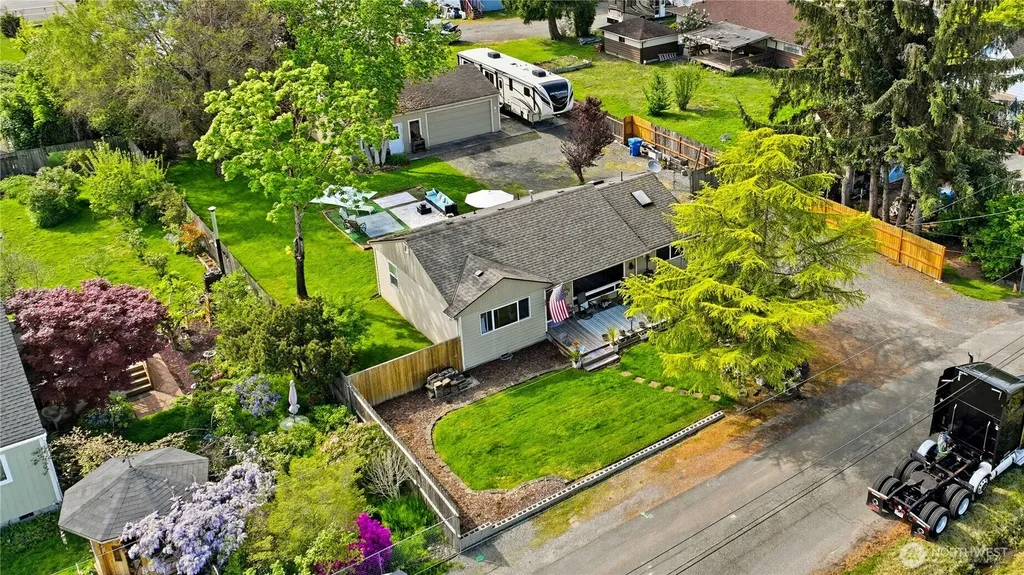 2016 E 63rd Avenue Fife WA 98424