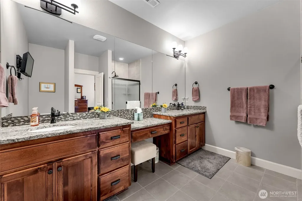 182 Misty Court Woodland WA 98674