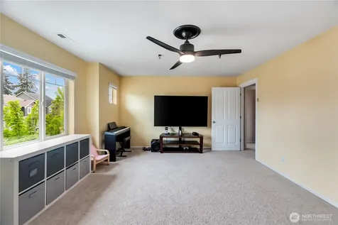 18929 110th Avenue Ct E Puyallup WA 98374