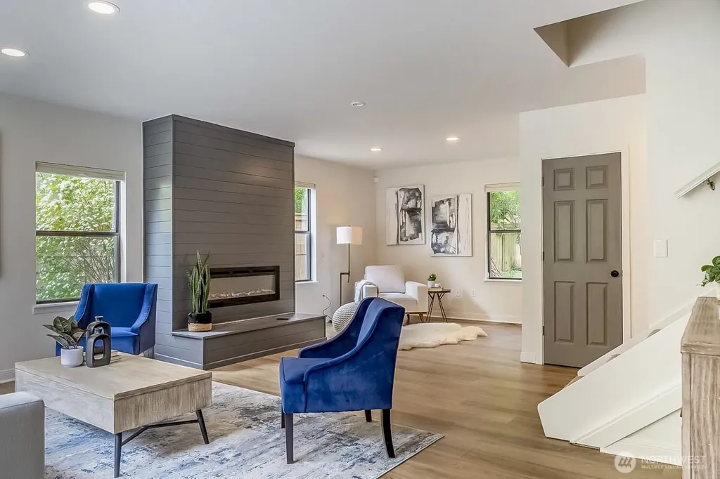 912 NE 115th Street Seattle WA 98125