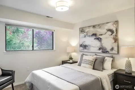 912 NE 115th Street Seattle WA 98125