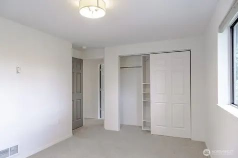 912 NE 115th Street Seattle WA 98125