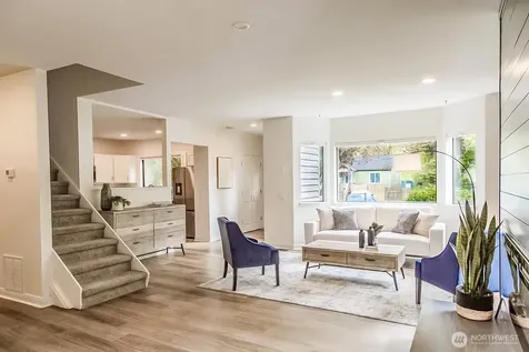 912 NE 115th Street Seattle WA 98125