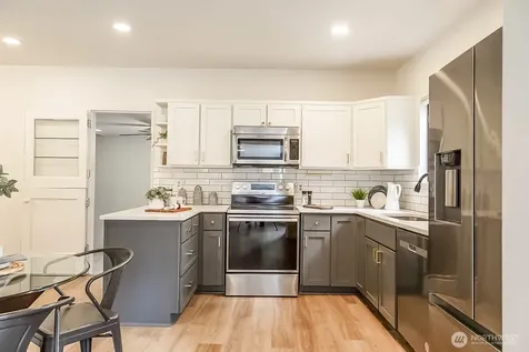 912 NE 115th Street Seattle WA 98125
