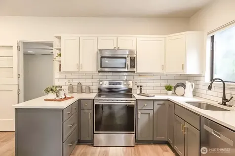 912 NE 115th Street Seattle WA 98125