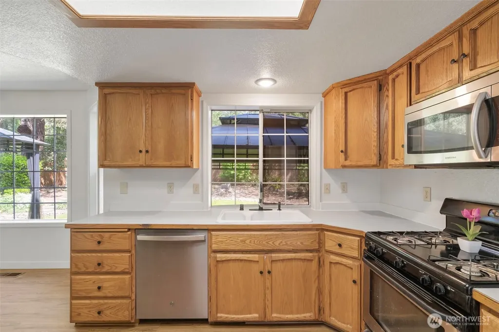 1220 NW Tabitha Court Olympia WA 98502