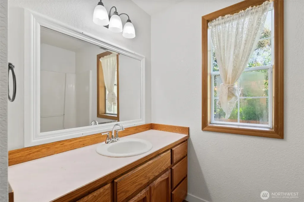 1220 NW Tabitha Court Olympia WA 98502