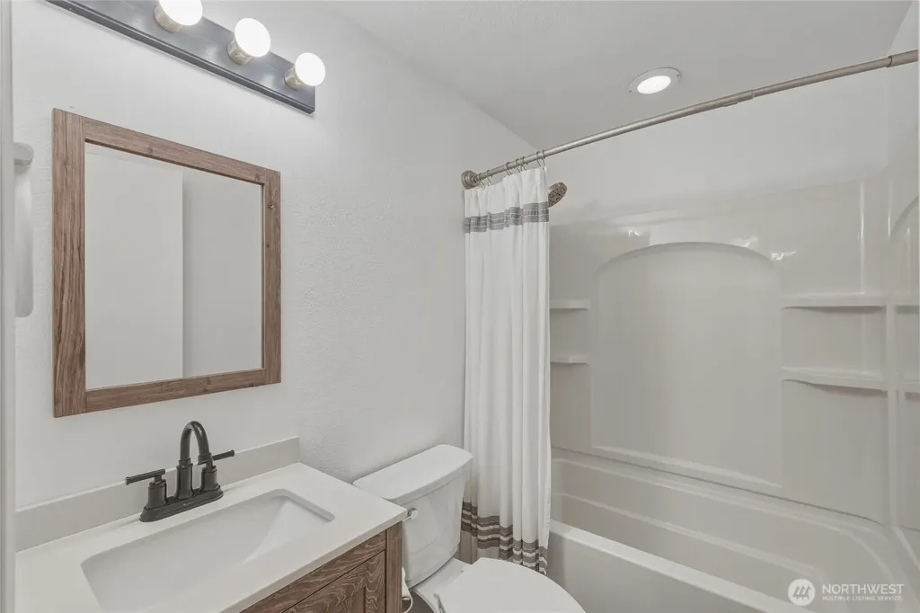 405 Sudden Valley Drive Bellingham WA 98229
