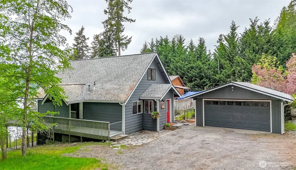 40420 Ski Park Rd E Eatonville WA 98328