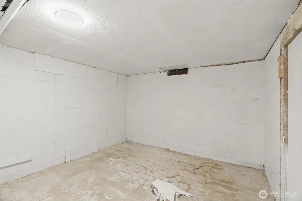 409 W 5th Street Aberdeen WA 98520