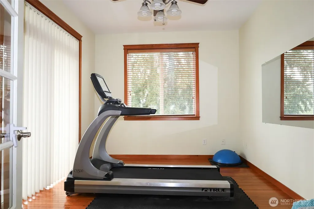2290 Seaside Drive Blaine WA 98230