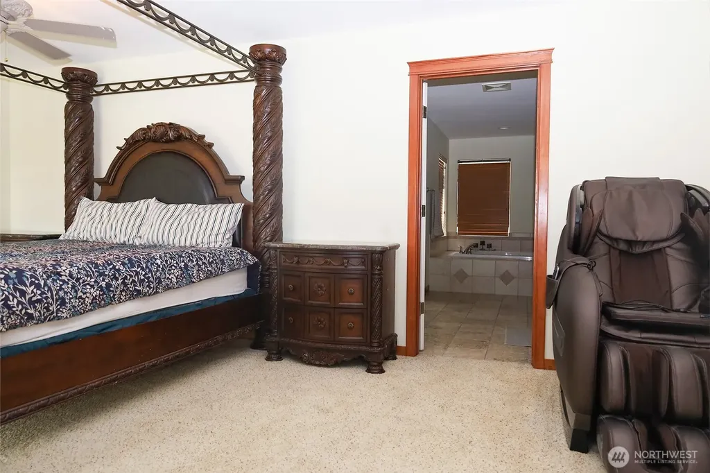 2290 Seaside Drive Blaine WA 98230