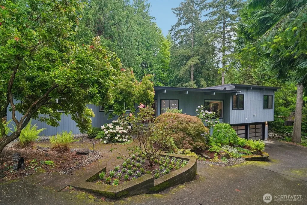 2646 109 Place NE Bellevue WA 98004