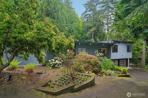 2646 109 Place NE Bellevue WA 98004