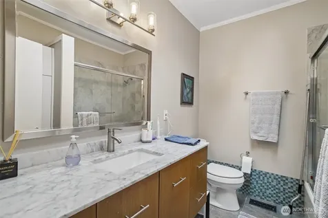 2646 109 Place NE Bellevue WA 98004