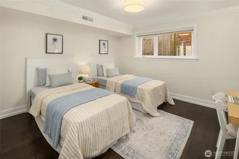 3920 W Barrett Street Seattle WA 98199