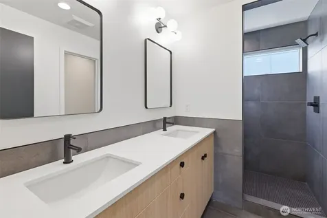 4517 35th Avenue S Seattle WA 98118