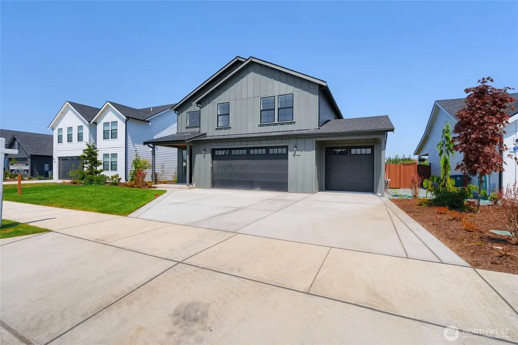 708 Legacy Way Sedro Woolley WA 98284