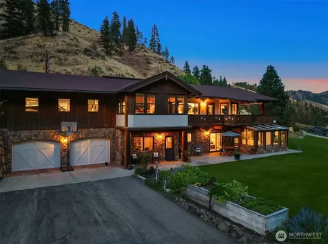 951 Willems Road Cashmere WA 98815