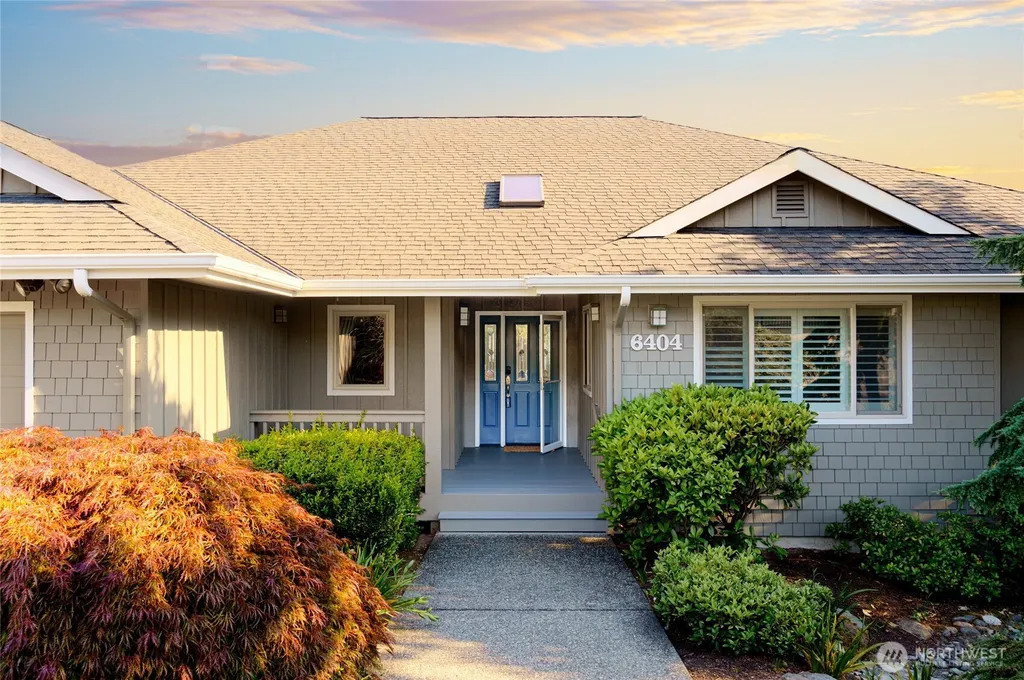 6404 Warren Street Anacortes WA 98221