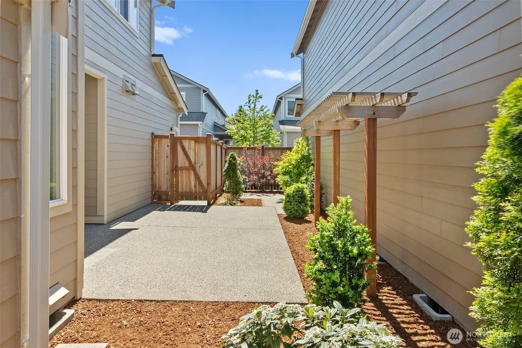 3235 63rd Avenue SW Olympia WA 98512