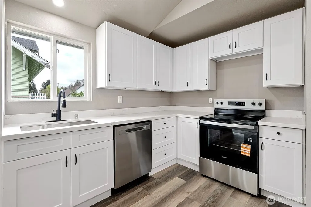 14101 10th Avenue S Tacoma WA 98444