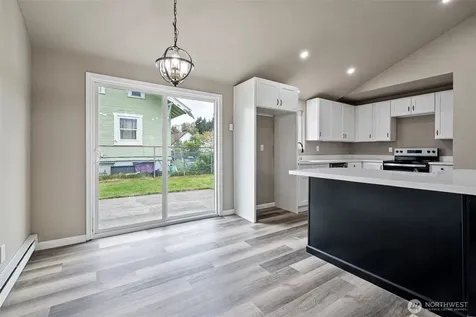 14101 10th Avenue S Tacoma WA 98444