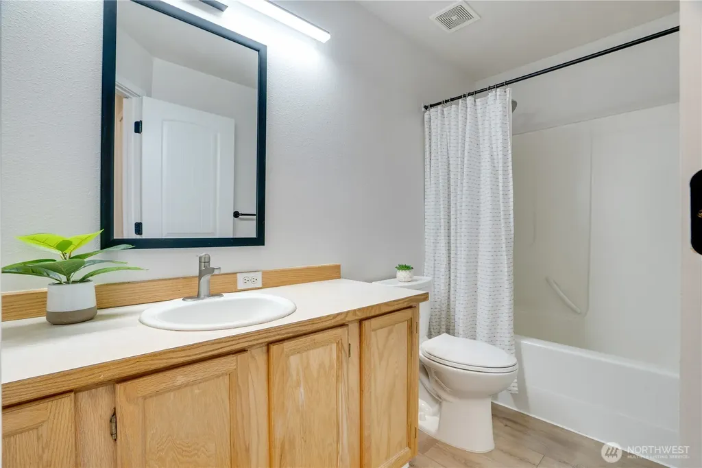 20516 86th Avenue Ct E Spanaway WA 98387