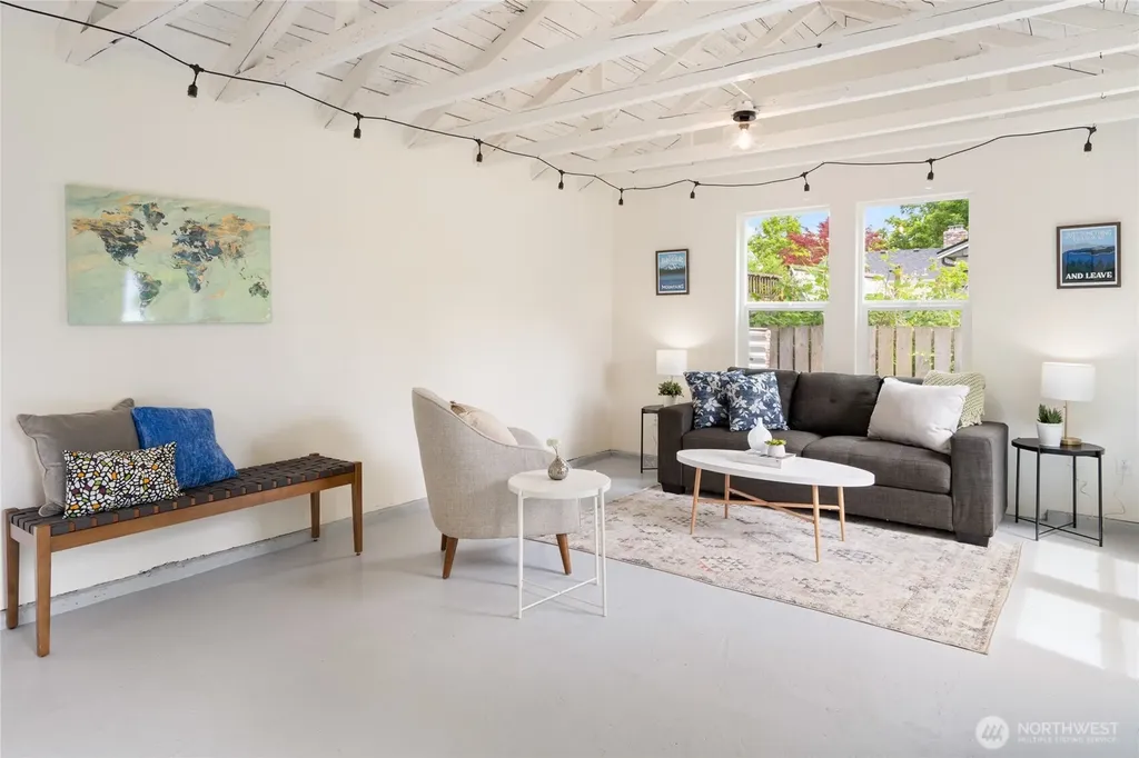 4718 49th Avenue SW Seattle WA 98116