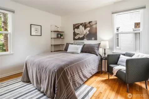 4718 49th Avenue SW Seattle WA 98116