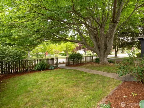 4718 49th Avenue SW Seattle WA 98116