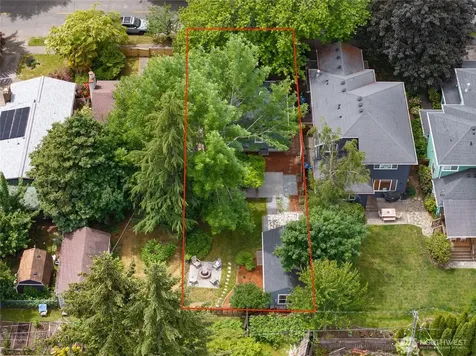 4718 49th Avenue SW Seattle WA 98116