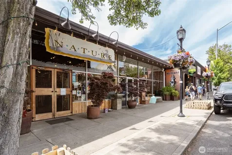 4718 49th Avenue SW Seattle WA 98116