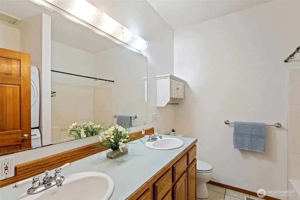 5011 S 138th Street Tukwila WA 98168