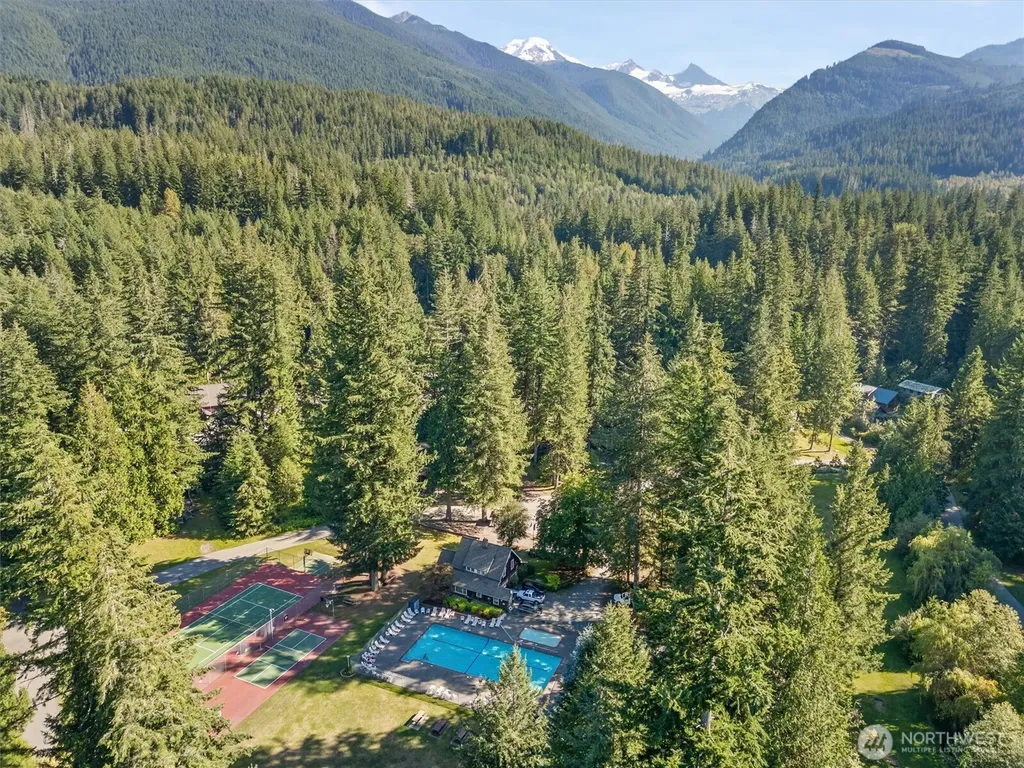 6989 Snoqualmie Place Glacier WA 98244