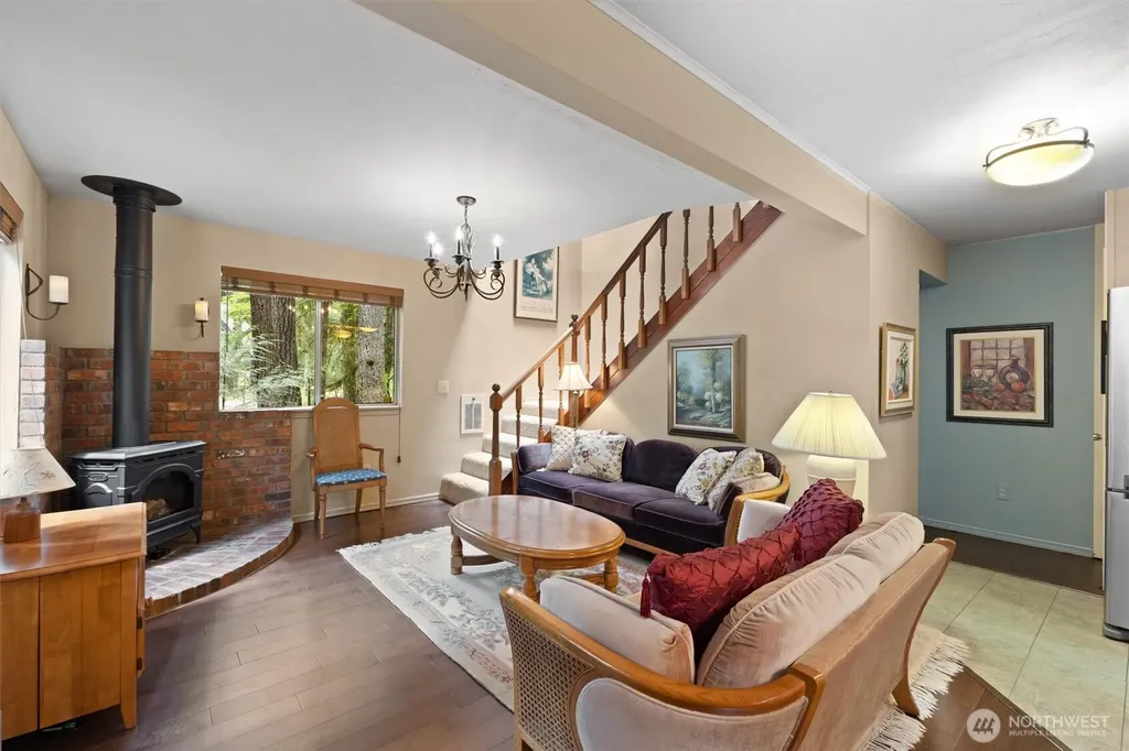 6989 Snoqualmie Place Glacier WA 98244