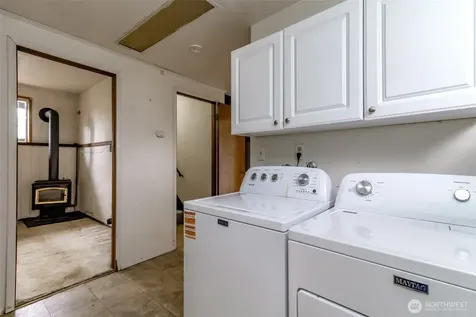 10716 102nd Street SW Tacoma WA 98498
