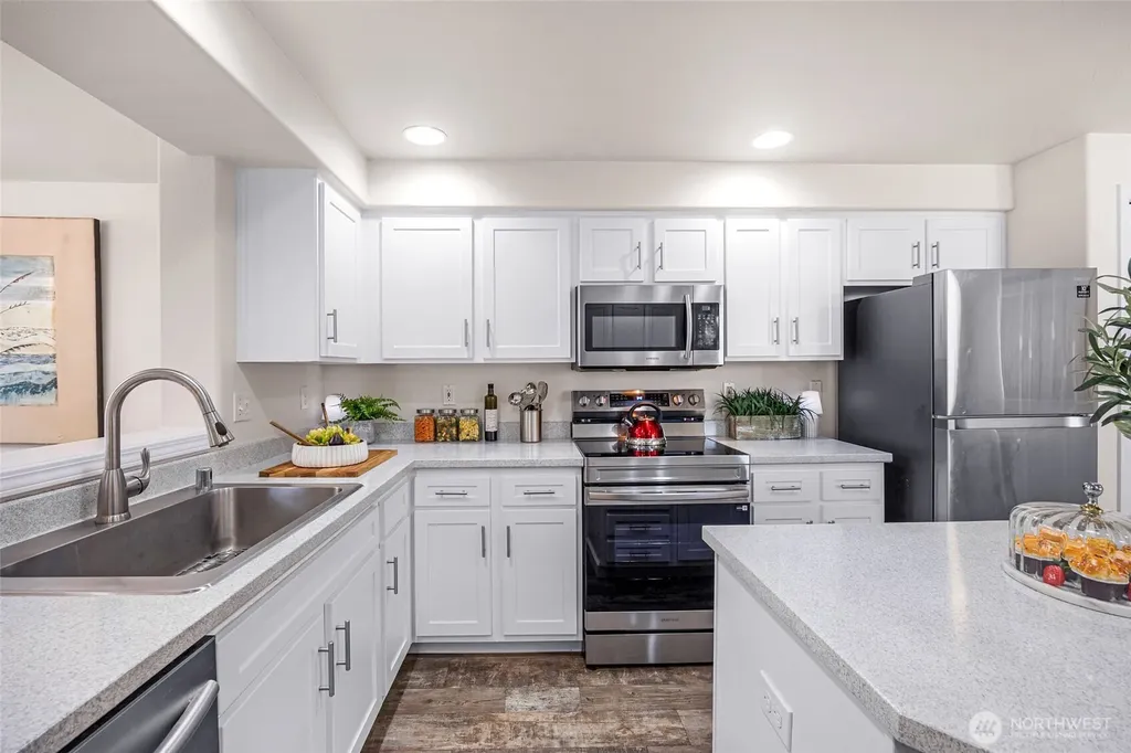 4714 NE 18th Place Renton WA 98059