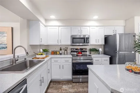 4714 NE 18th Place Renton WA 98059