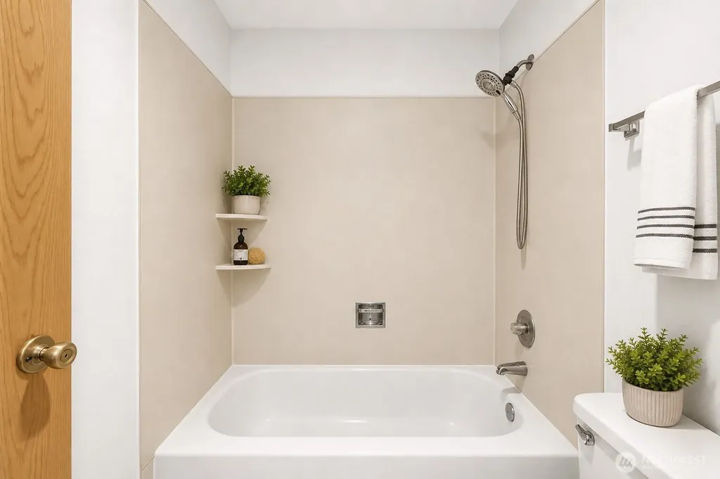 1239 SW 132nd Lane Burien WA 98146