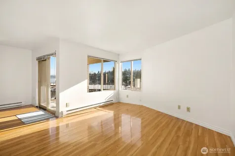 9030 Seward Park Avenue S Seattle WA 98118