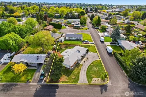 4905 Bristol Way Yakima WA 98908