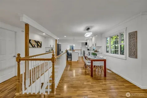 959 Hoquiam Avenue NE Renton WA 98059