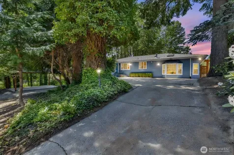 959 Hoquiam Avenue NE Renton WA 98059